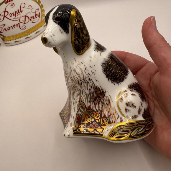 Royal Crown Derby "Molly" an Exclusive for Royal Crown Derby Collectors Guild - Picture 11 of 11